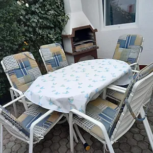 Ana Apartman